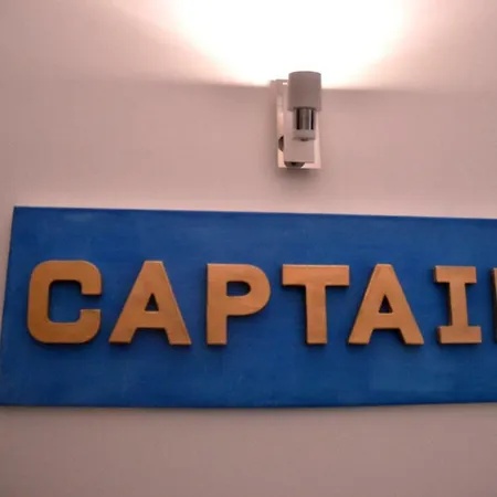 Captain's Central Cabin Aveiro
